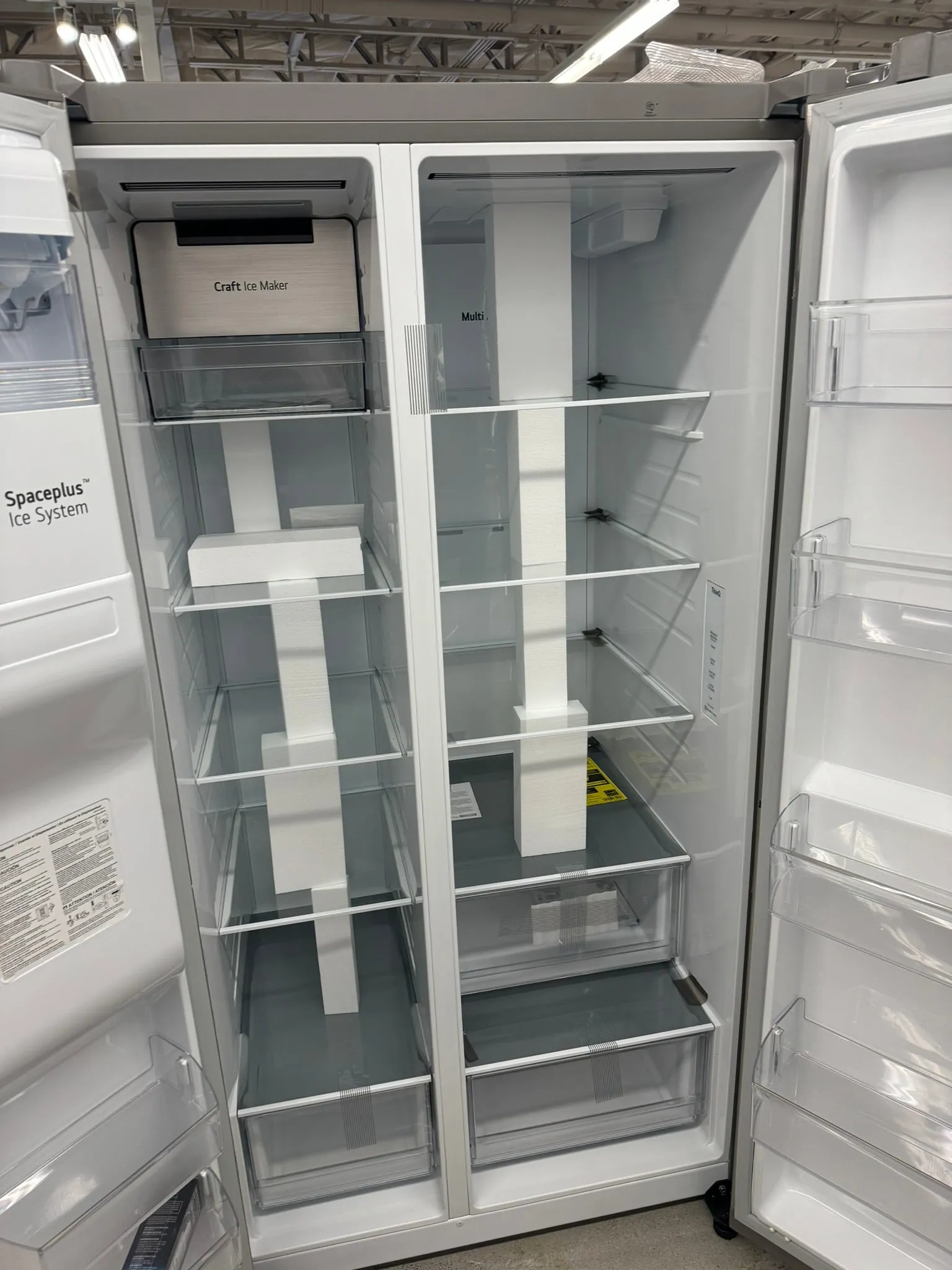 BEAUTIFUL BRAND NEW LG SIDE BY SIDE REFRIGERATOR MODEL: LHSXS2706S REF10235R