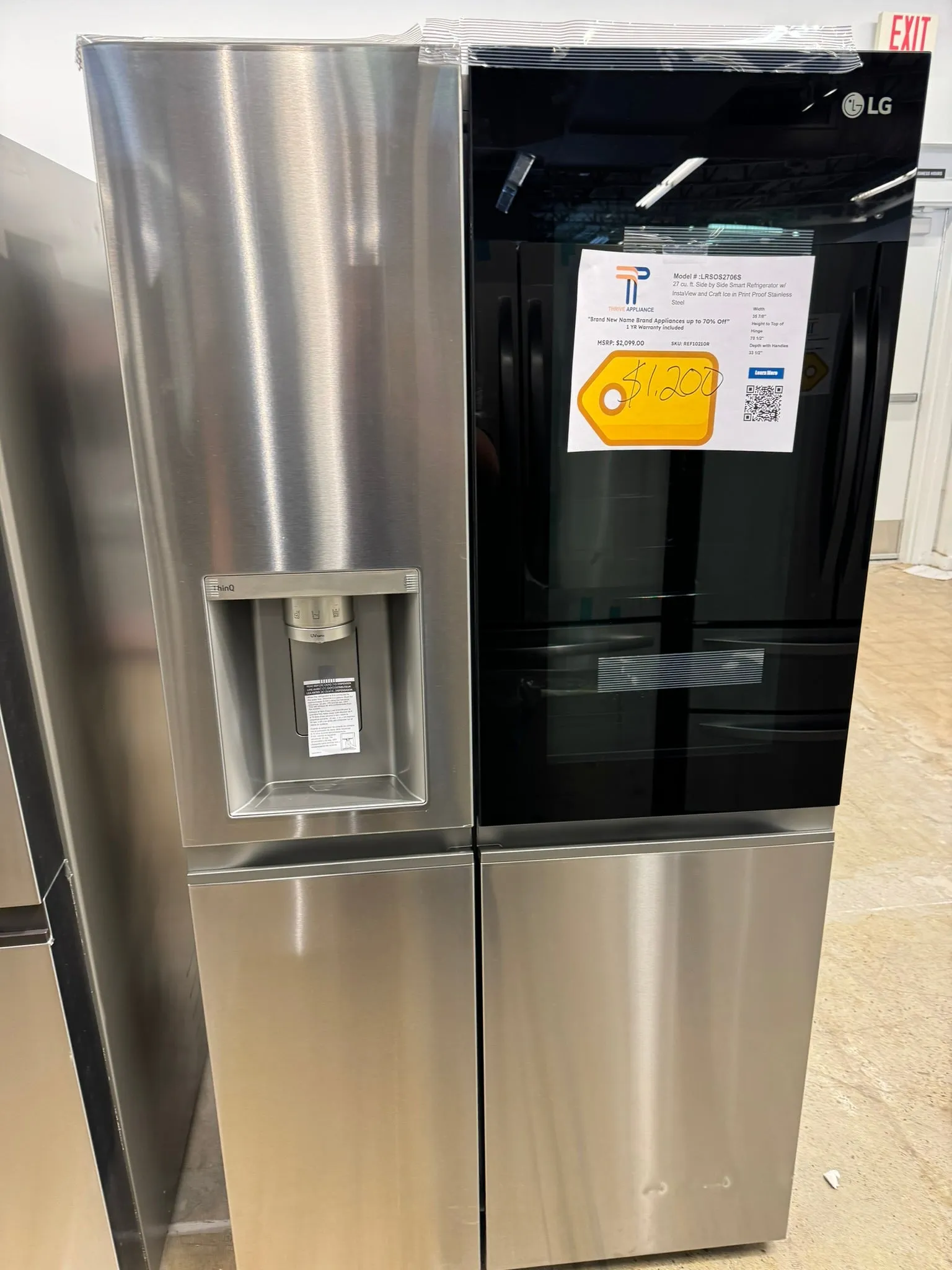 BEAUTIFUL BRAND NEW LG SIDE BY SIDE SMART REFRIGERATOR MODEL: LRSOS2706S REF10210R