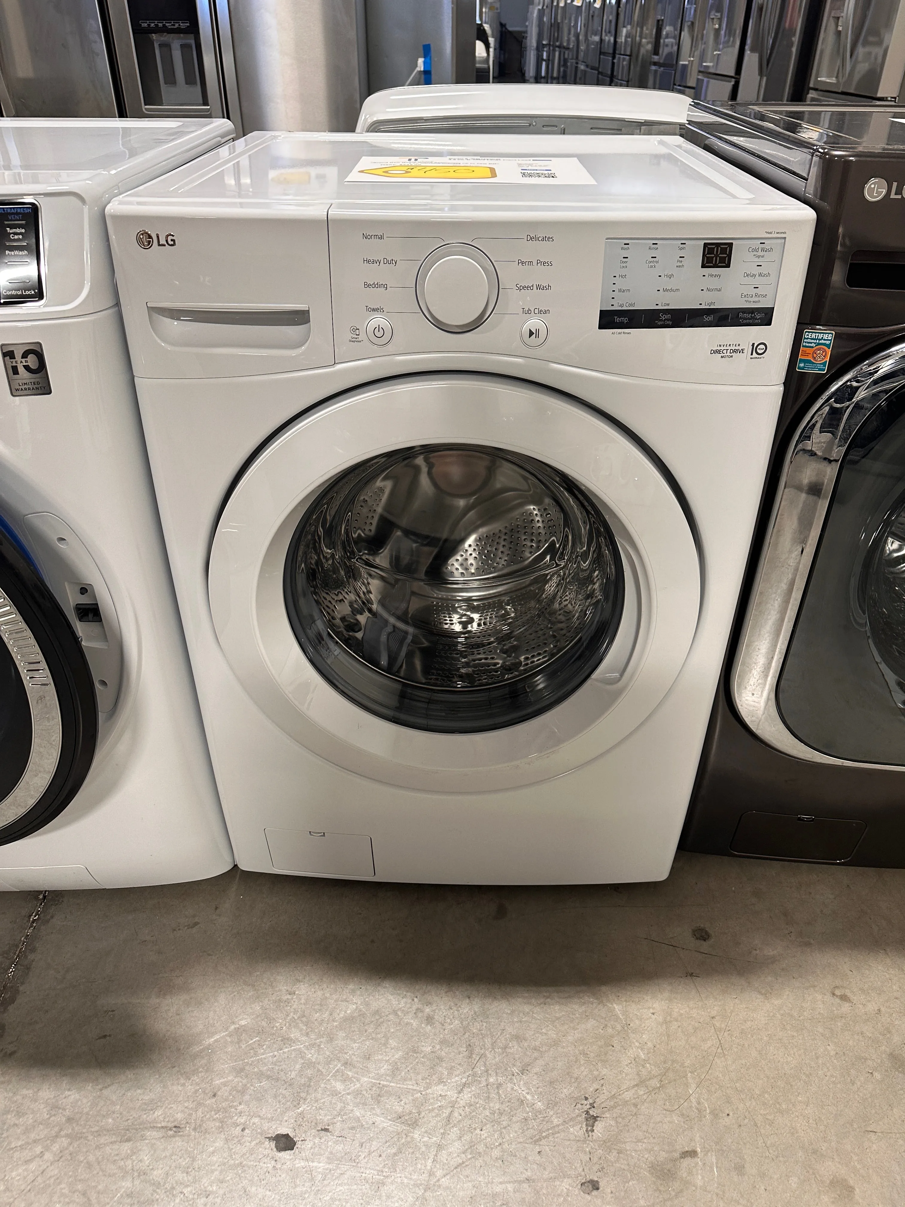 BRAND NEW LG FRONT LOAD WASHER with 6MOTION TECHNOLOGY MODEL: WM3400CW WAS13594