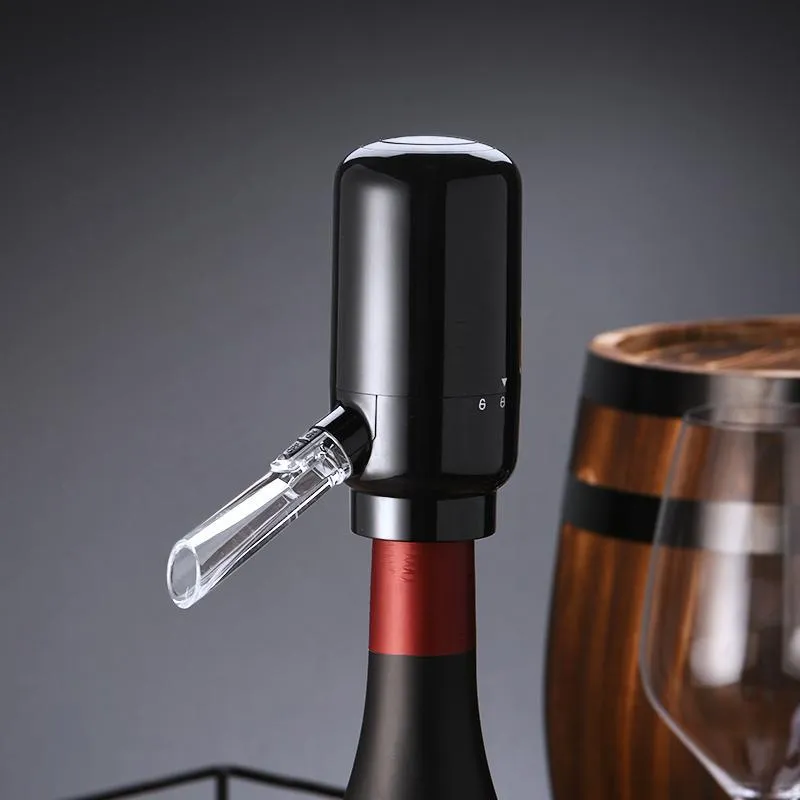 Electronic wine aerator - USB rechargeable and battery powered