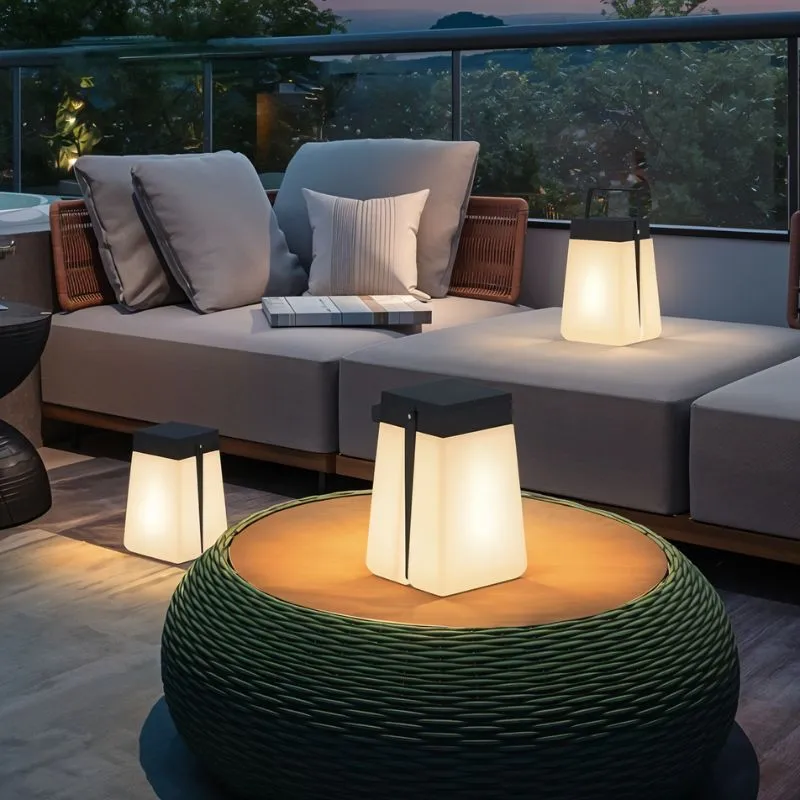 Fanos Outdoor Garden Lamp