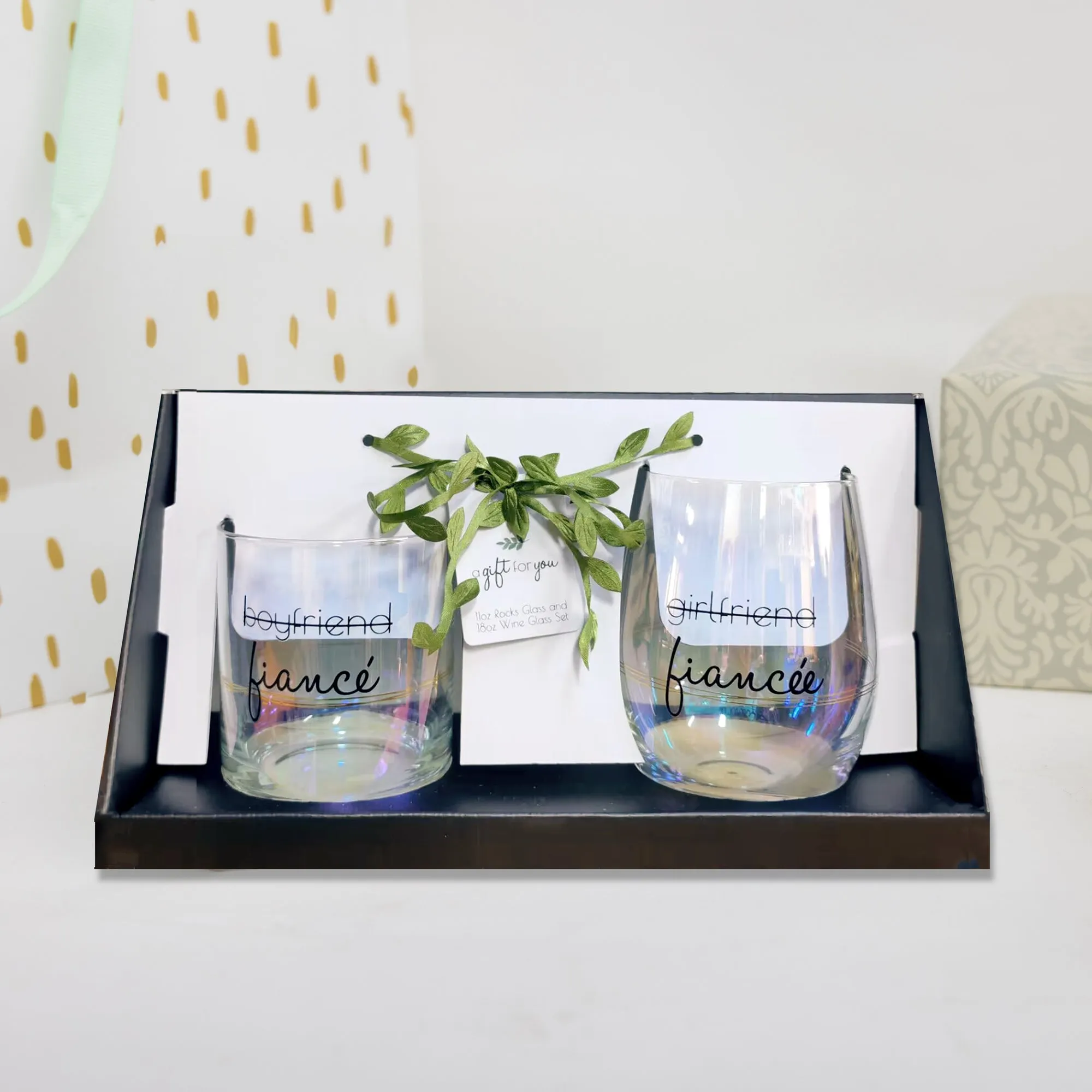 Fiancé/Fiancée 11 oz Rocks & 18 oz Stemless Wine Glass Set