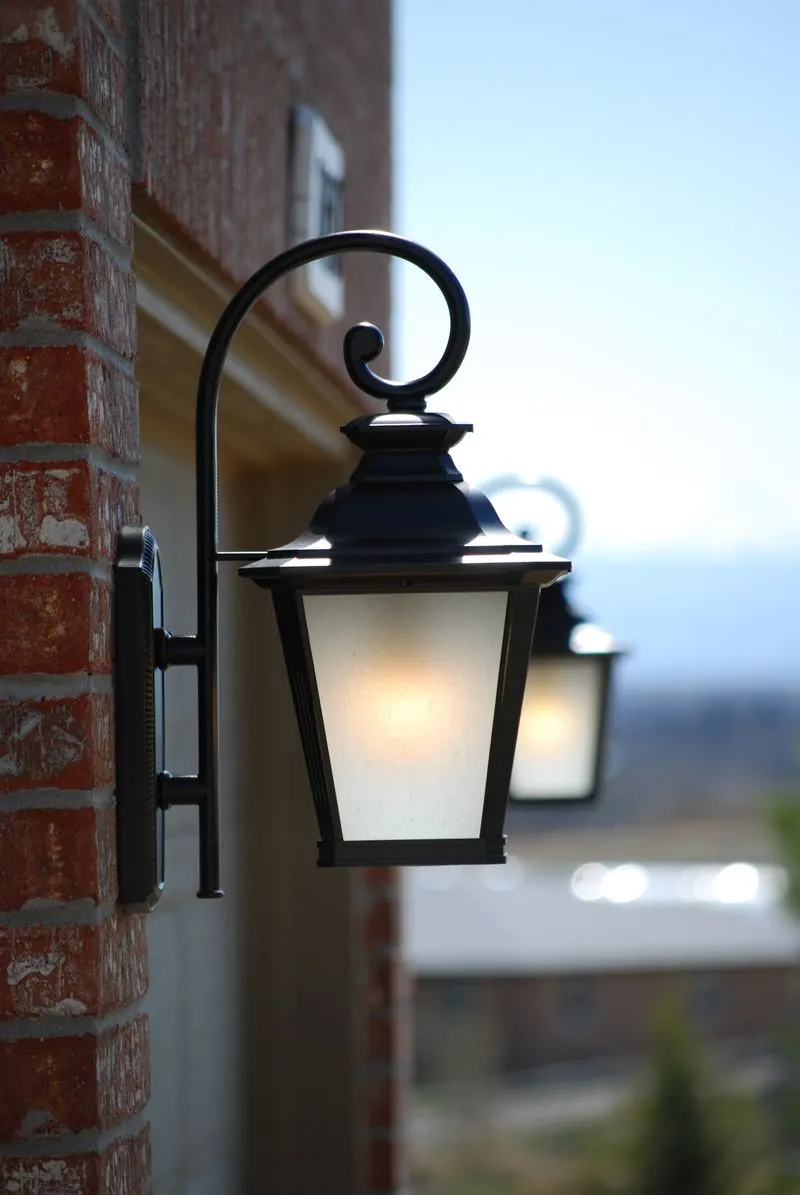 Knoxville E26 Outdoor Wall Sconce