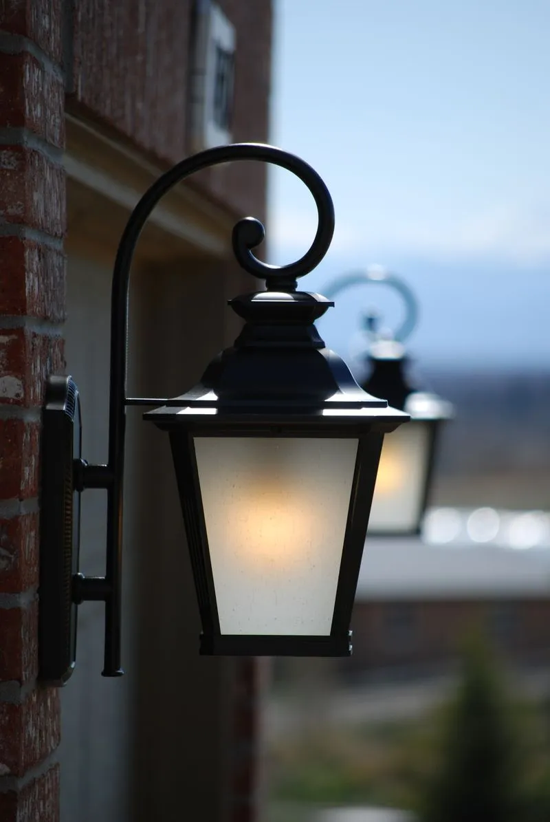 Knoxville E26 Outdoor Wall Sconce