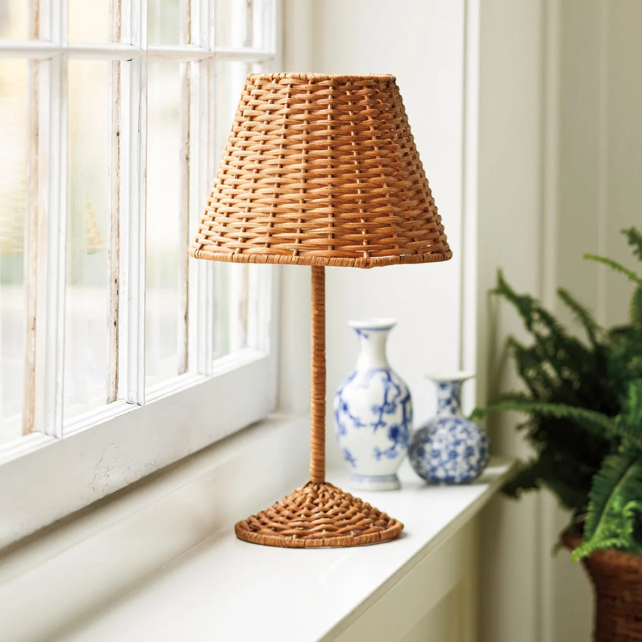 Rattan Candle Lamp