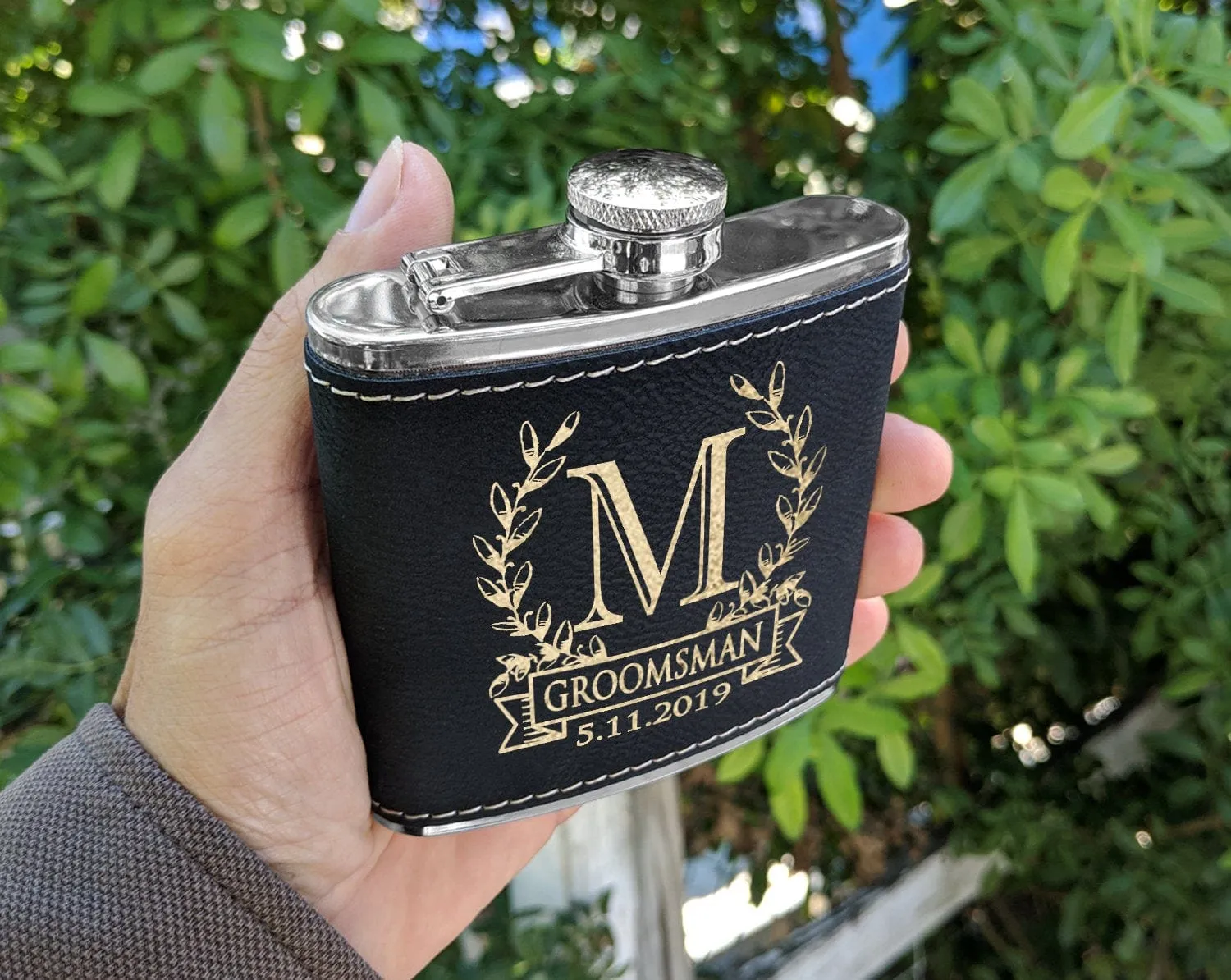 Wreathe Single Monogram Initial Engraved Stainless Steel Flask Personalized Groomsmen Gift Father of Bride Present Fathers Day Dad Papa Pop