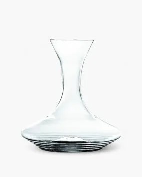 Zafferano Esperienze decanter in glass